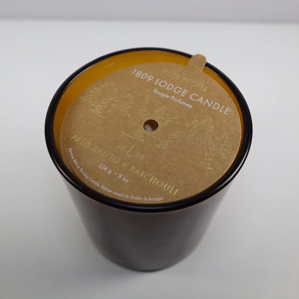 New Free People 1809 Collection Candle Lodge Palo Santo And Patchouli Scent 8 oz
